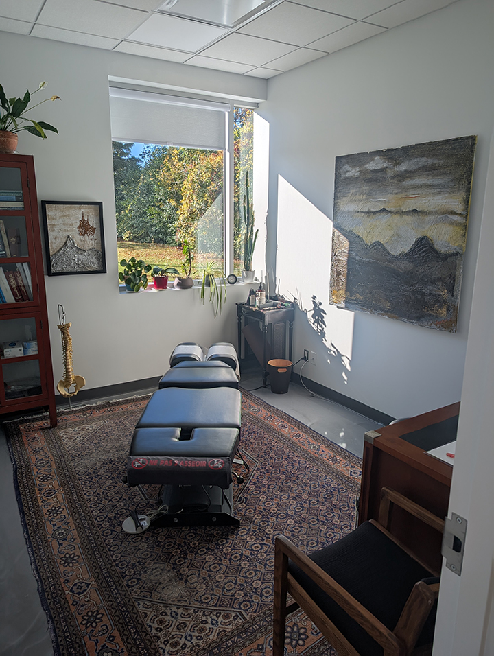 Salle d'examen chiropraticien Laval